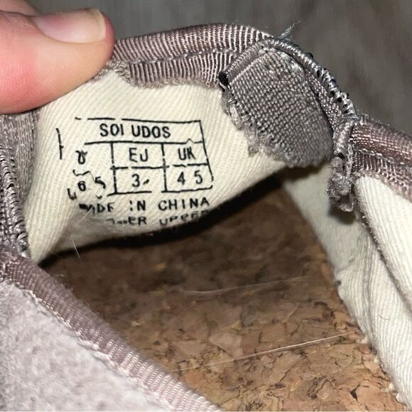 Women's Solids Grey Platform Espadrilles - Picture 10 of 11